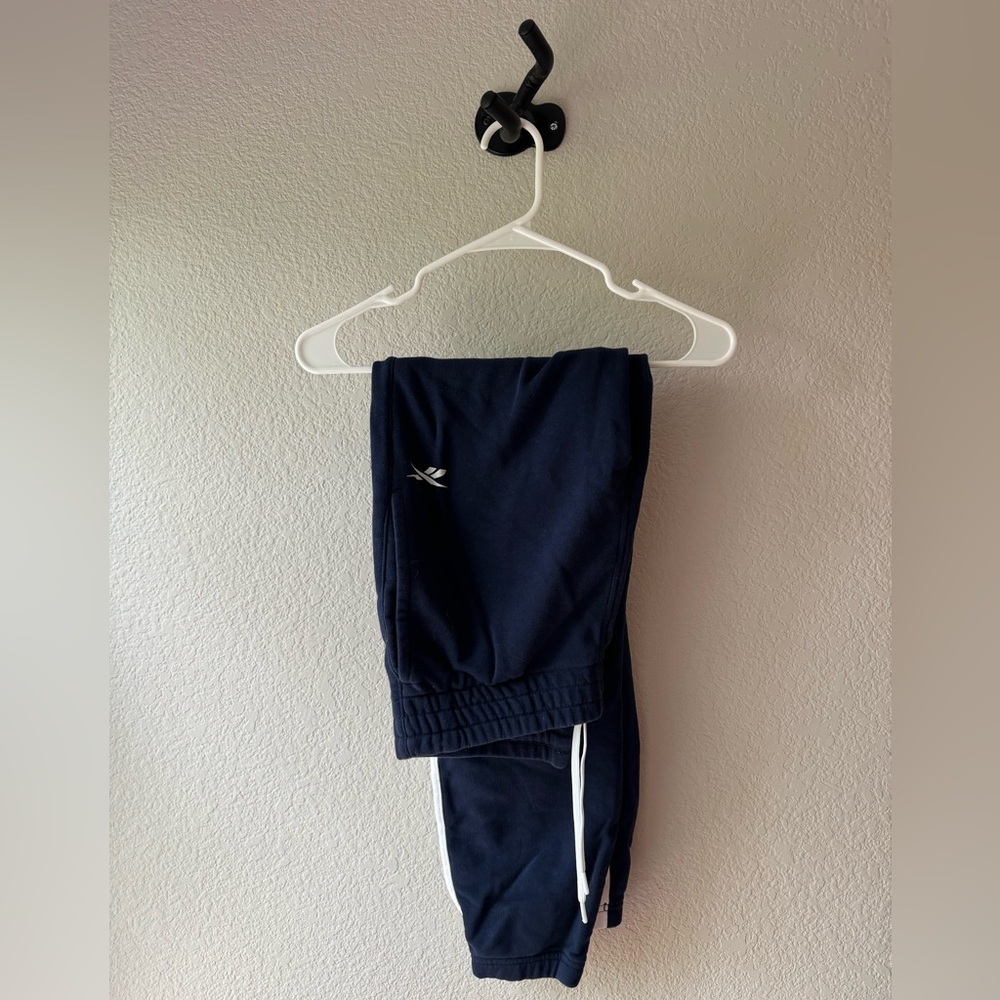 Reebok men’s sweats size small